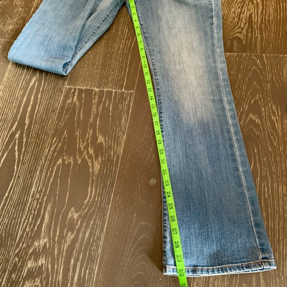 Old Navy Jeans Curvy Mid-Rise Size 6 Short - Picture 7 of 8